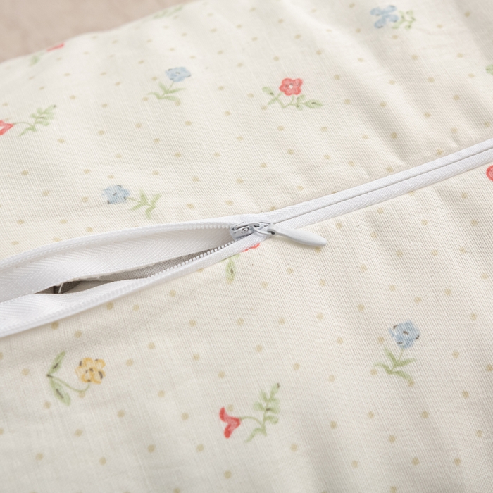 91家纺网 家纺一手货源 找家纺 萌番宝 2025新款小清新全棉纯棉兔耳全荞麦皮壳枕头护颈椎助睡眠硬枕头枕芯 双层纱荞麦枕—忆田园 50x18x10cm/只