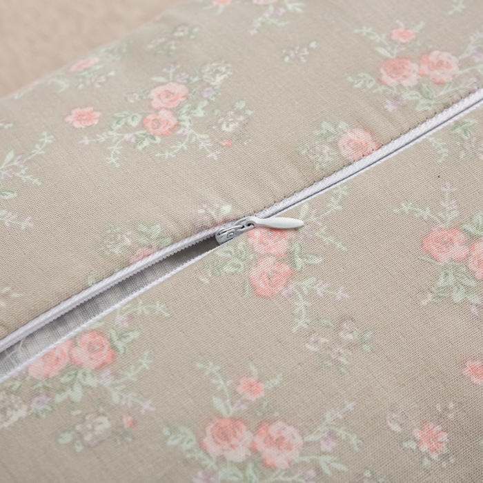 91家纺网 家纺一手货源 找家纺 萌番宝 2025新款小清新全棉纯棉兔耳全荞麦皮壳枕头护颈椎助睡眠硬枕头枕芯 双层纱荞麦枕—娇花灰 50x18x10cm/只