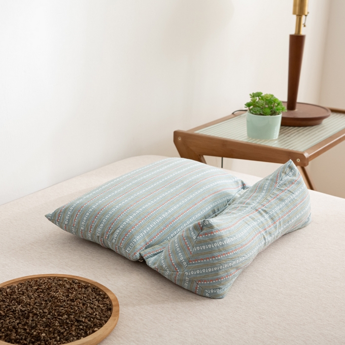 91家纺网 家纺一手货源 找家纺 萌番宝 2025新款荞麦颈椎枕头可拆卸组合枕芯牵引护颈椎疼痛助睡眠成人专用三角枕枕头枕芯 荞麦护颈枕青色 35x16cm三角枕+35x20cm方枕二合一