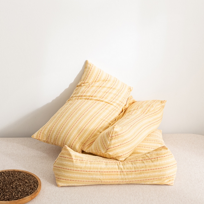 91家纺网 家纺一手货源 找家纺 萌番宝 2025新款荞麦颈椎枕头可拆卸组合枕芯牵引护颈椎疼痛助睡眠成人专用三角枕枕头枕芯 荞麦护颈黄色 35x16cm三角枕+35x20cm方枕二合一