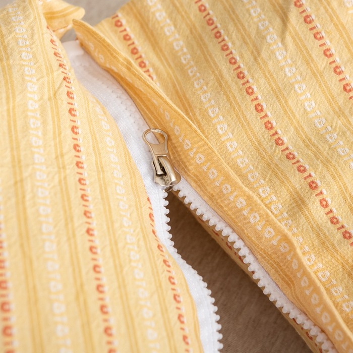 91家纺网 家纺一手货源 找家纺 萌番宝 2025新款荞麦颈椎枕头可拆卸组合枕芯牵引护颈椎疼痛助睡眠成人专用三角枕枕头枕芯 荞麦护颈黄色 35x16cm三角枕+35x20cm方枕二合一