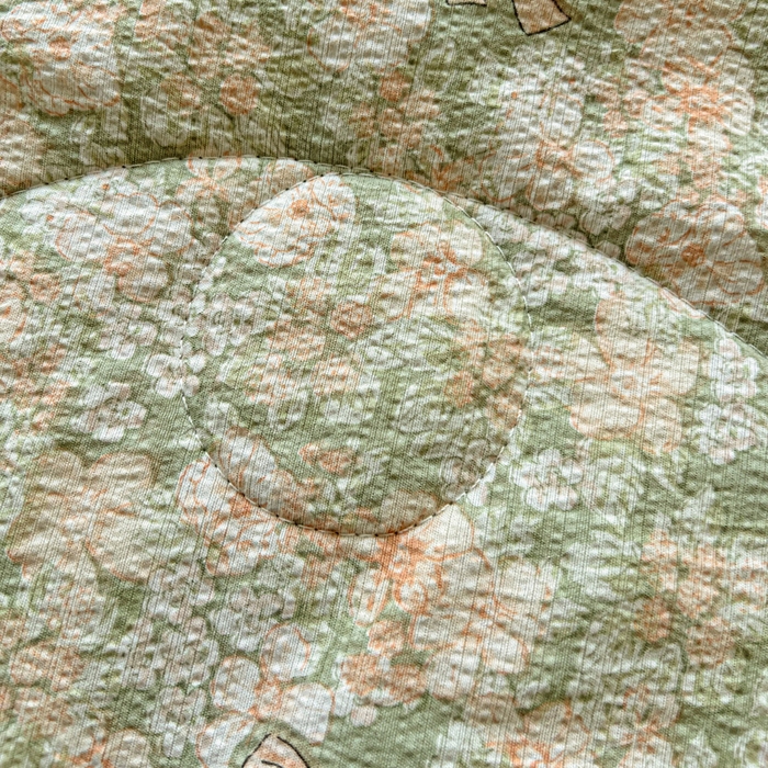 91家纺网 家纺一手货源 找家纺 仟网汇2025新款赫本风花边夏被空调被 花束绿