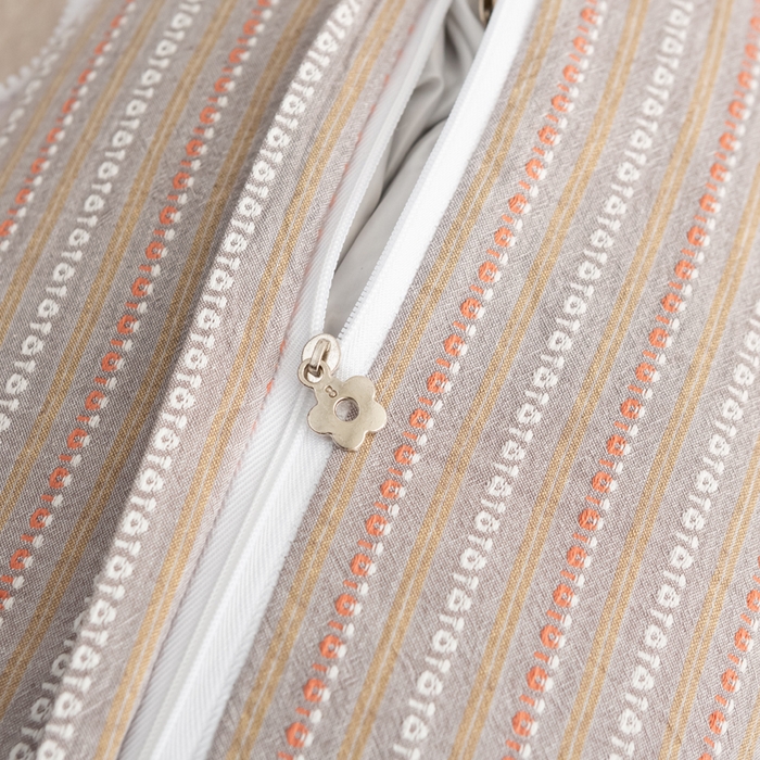 91家纺网 家纺一手货源 找家纺 萌番宝 2025新款荞麦颈椎枕头可拆卸组合枕芯牵引护颈椎疼痛助睡眠成人专用三角枕枕头枕芯 荞麦护颈枕棕色 35x16cm三角枕+35x20cm方枕二合一