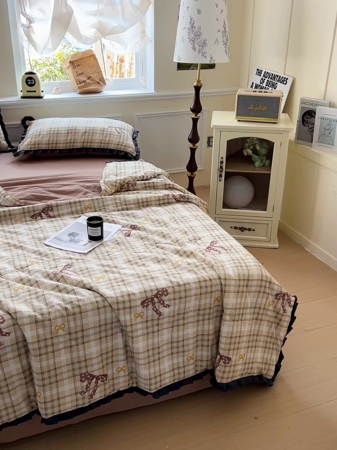 91家纺网 家纺一手货源 找家纺 仟网汇2025新款赫本风花边夏被空调被 太妃糖