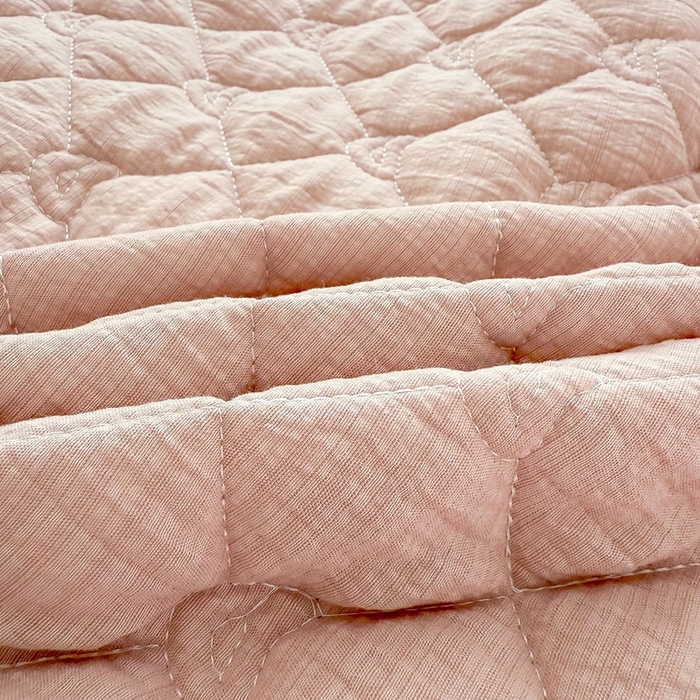 91家纺网 家纺一手货源 找家纺 仟网汇2025新款新款皱皱纱夹棉床笠 粉色