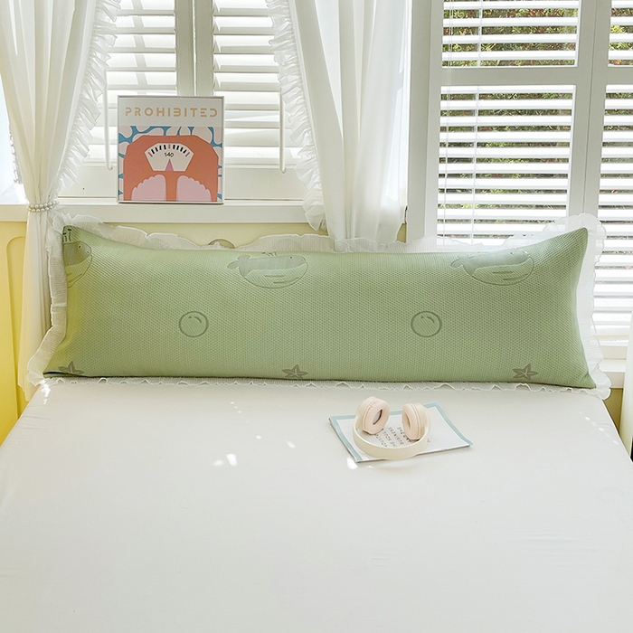 91家纺网 家纺一手货源 找家纺 雨彤家纺 2025新款冰豆豆蕾丝花边双人长枕套单品枕套枕套单件 小鲸鱼-橄榄绿