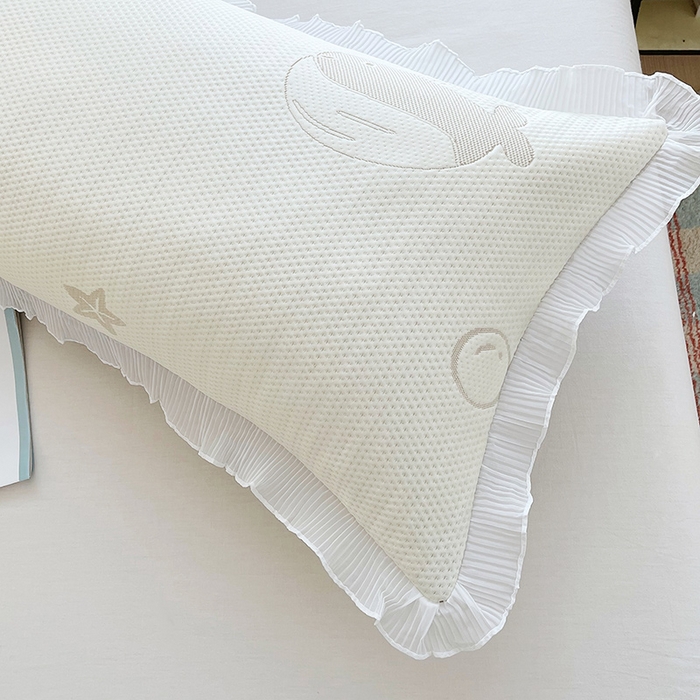 91家纺网 家纺一手货源 找家纺 雨彤家纺 2025新款冰豆豆蕾丝花边双人长枕套单品枕套枕套单件 小鲸鱼-浅咖