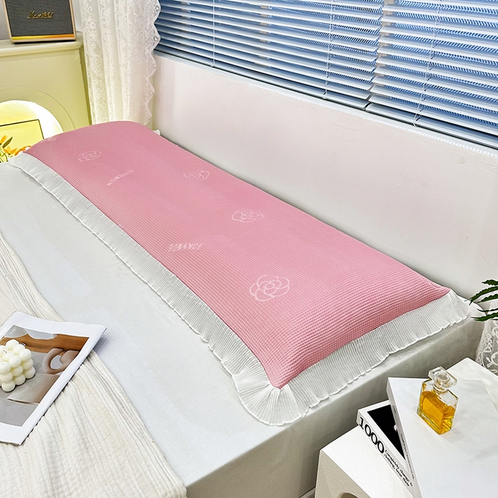 91家纺网 家纺一手货源 找家纺 雨彤家纺 2025新款冰豆豆蕾丝花边双人长枕套单品枕套枕套单件 山茶花-粉