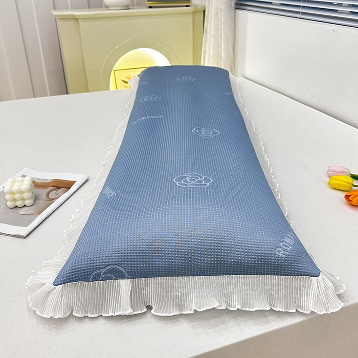 91家纺网 家纺一手货源 找家纺 雨彤家纺 2025新款冰豆豆蕾丝花边双人长枕套单品枕套枕套单件 山茶花-湖蓝