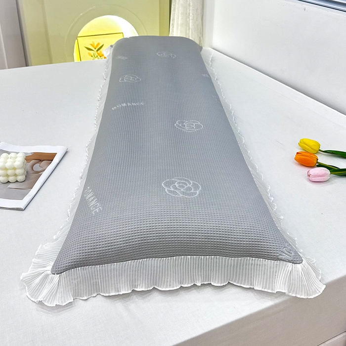 91家纺网 家纺一手货源 找家纺 雨彤家纺 2025新款冰豆豆蕾丝花边双人长枕套单品枕套枕套单件 山茶花-灰
