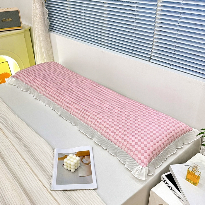 91家纺网 家纺一手货源 找家纺 雨彤家纺 2025新款冰豆豆蕾丝花边双人长枕套单品枕套枕套单件 小菱形-粉