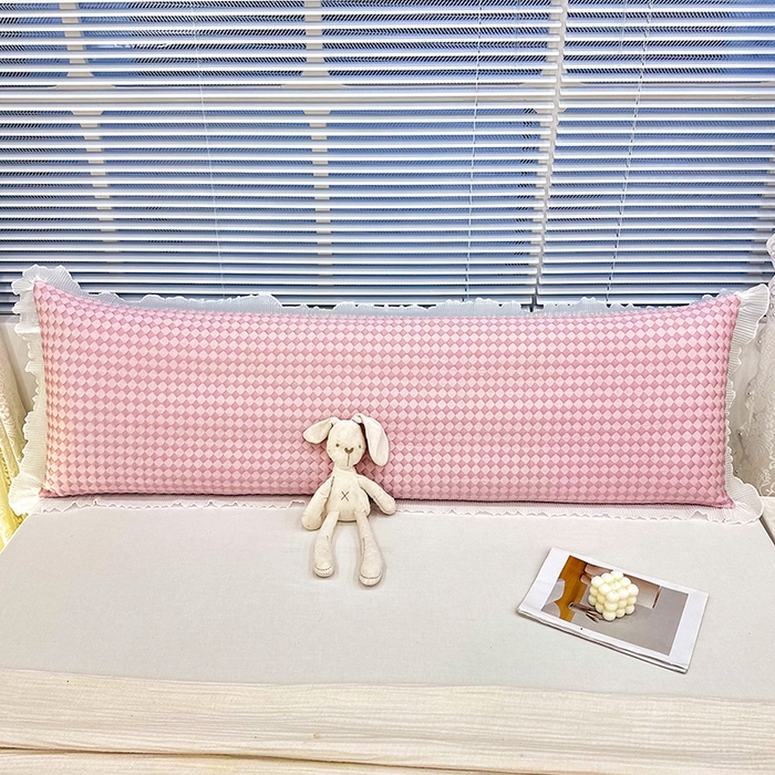 91家纺网 家纺一手货源 找家纺 雨彤家纺 2025新款冰豆豆蕾丝花边双人长枕套单品枕套枕套单件 小菱形-粉