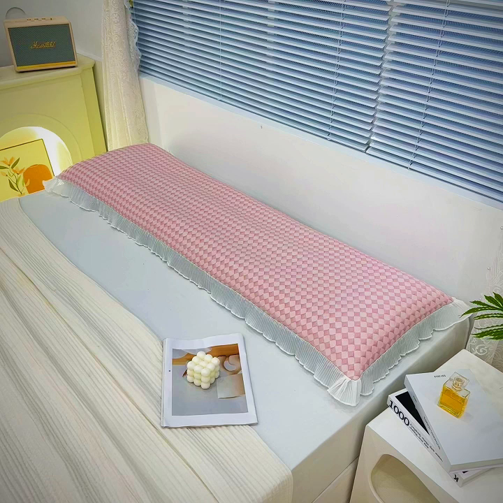 91家纺网 家纺一手货源 找家纺 雨彤家纺 2025新款冰豆豆蕾丝花边双人长枕套单品枕套枕套单件 小菱形-粉