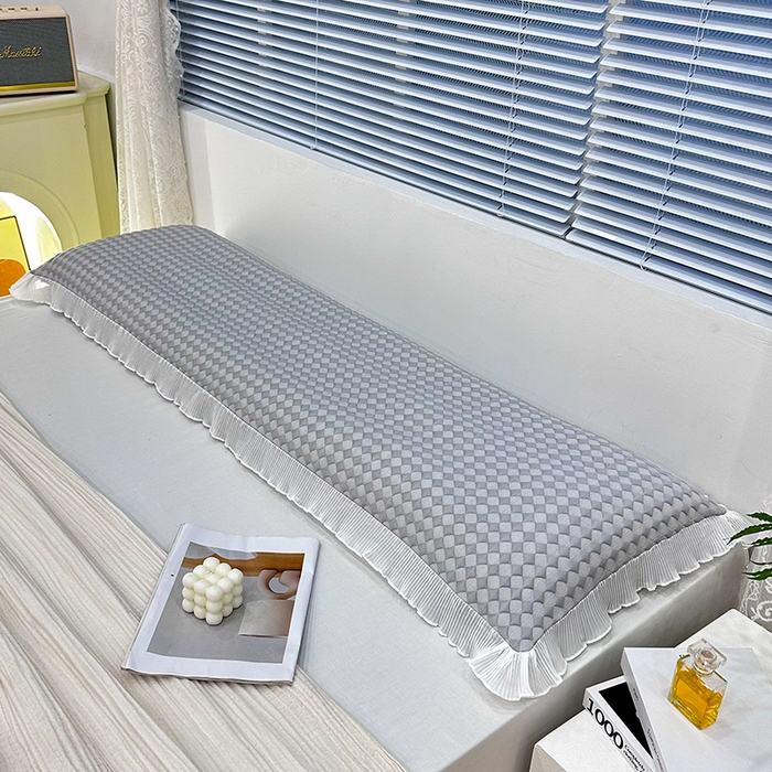 91家纺网 家纺一手货源 找家纺 雨彤家纺 2025新款冰豆豆蕾丝花边双人长枕套单品枕套枕套单件 小菱形-灰