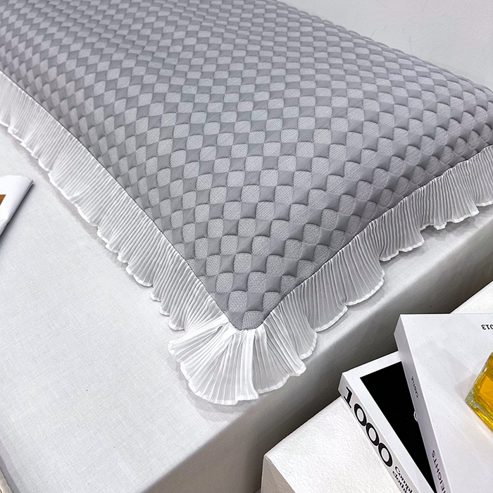 91家纺网 家纺一手货源 找家纺 雨彤家纺 2025新款冰豆豆蕾丝花边双人长枕套单品枕套枕套单件 小菱形-灰