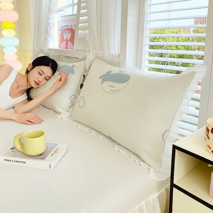 91家纺网 家纺一手货源 找家纺 雨彤家纺 2025新款冰豆豆蕾丝花边单人枕套单品枕套枕套单件 小鲸鱼-蓝