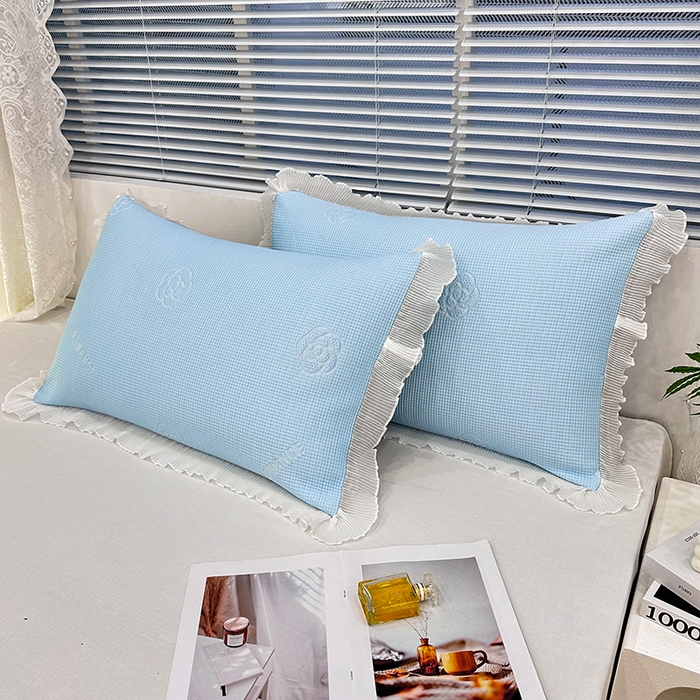 91家纺网 家纺一手货源 找家纺 雨彤家纺 2025新款冰豆豆蕾丝花边单人枕套单品枕套枕套单件 山茶花-冰雪兰