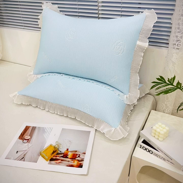 91家纺网 家纺一手货源 找家纺 雨彤家纺 2025新款冰豆豆蕾丝花边单人枕套单品枕套枕套单件 山茶花-冰雪兰