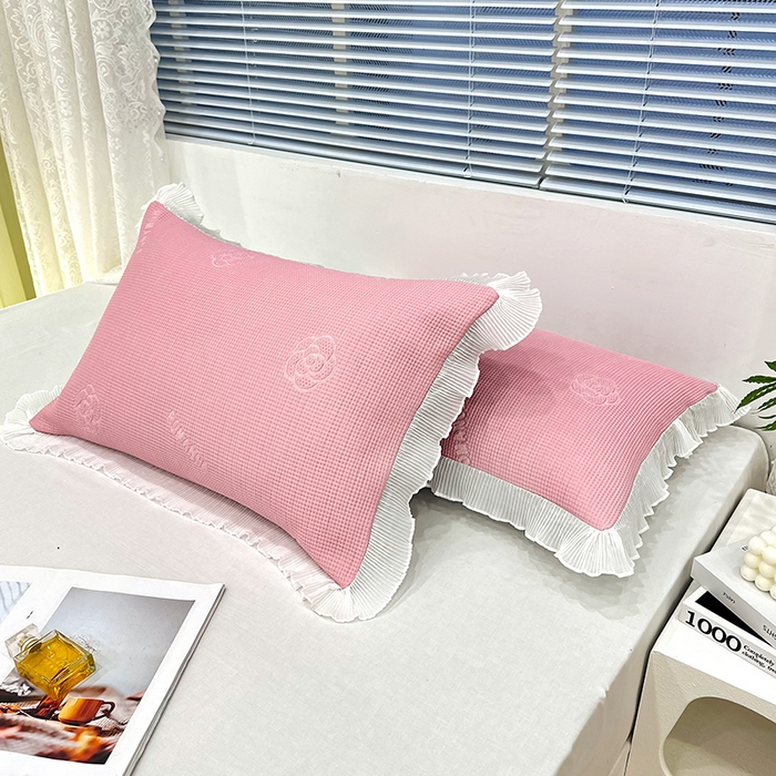 91家纺网 家纺一手货源 找家纺 雨彤家纺 2025新款冰豆豆蕾丝花边单人枕套单品枕套枕套单件 山茶花-粉