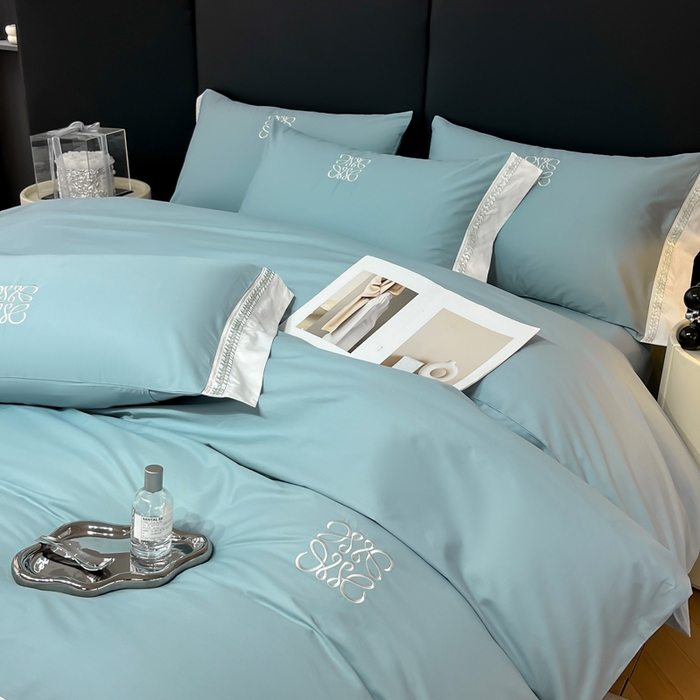 91家纺网 家纺一手货源 找家纺 （总）梧桐家居 2025春夏新款100%全棉13374跑量罗伊儿四件套（退货不退礼盒）