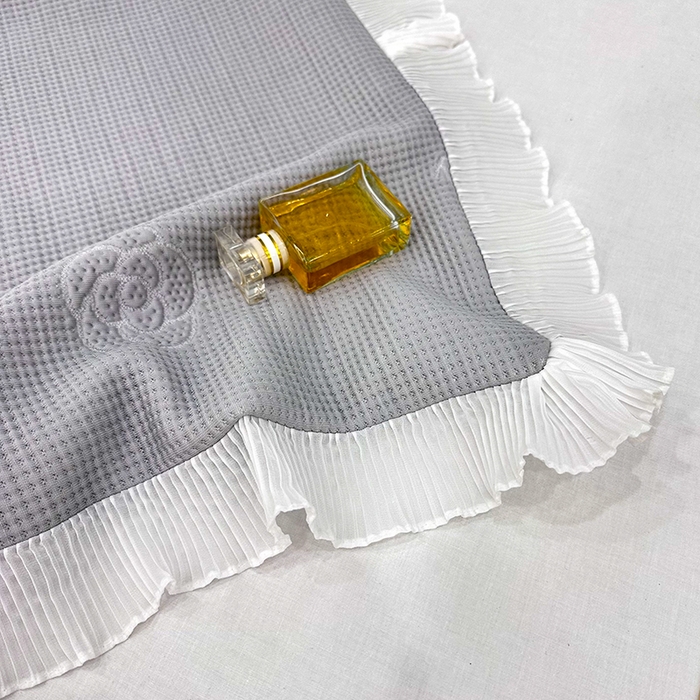 91家纺网 家纺一手货源 找家纺 雨彤家纺 2025新款冰豆豆蕾丝花边单人枕套单品枕套枕套单件 山茶花-灰