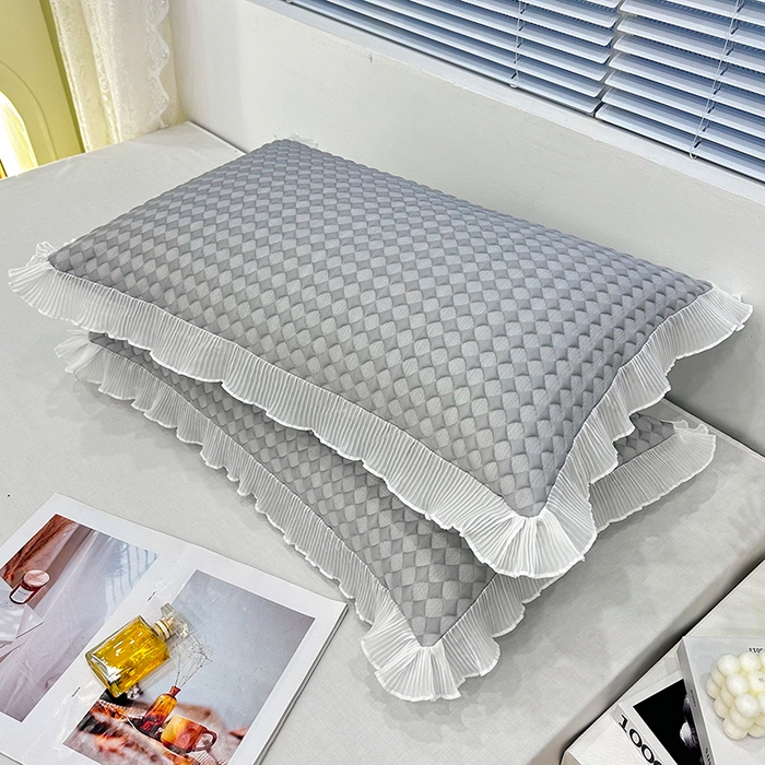 91家纺网 家纺一手货源 找家纺 雨彤家纺 2025新款冰豆豆蕾丝花边单人枕套单品枕套枕套单件 小菱形-灰