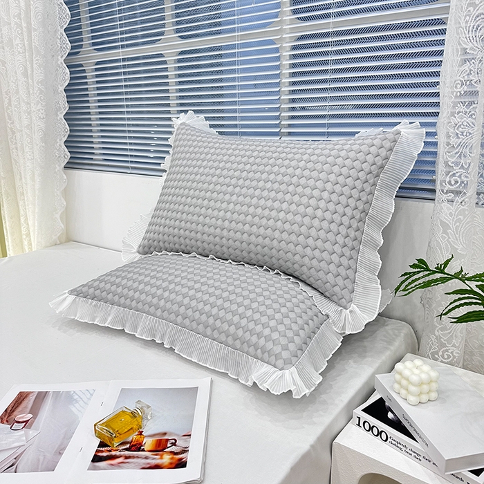 91家纺网 家纺一手货源 找家纺 雨彤家纺 2025新款冰豆豆蕾丝花边单人枕套单品枕套枕套单件 小菱形-灰