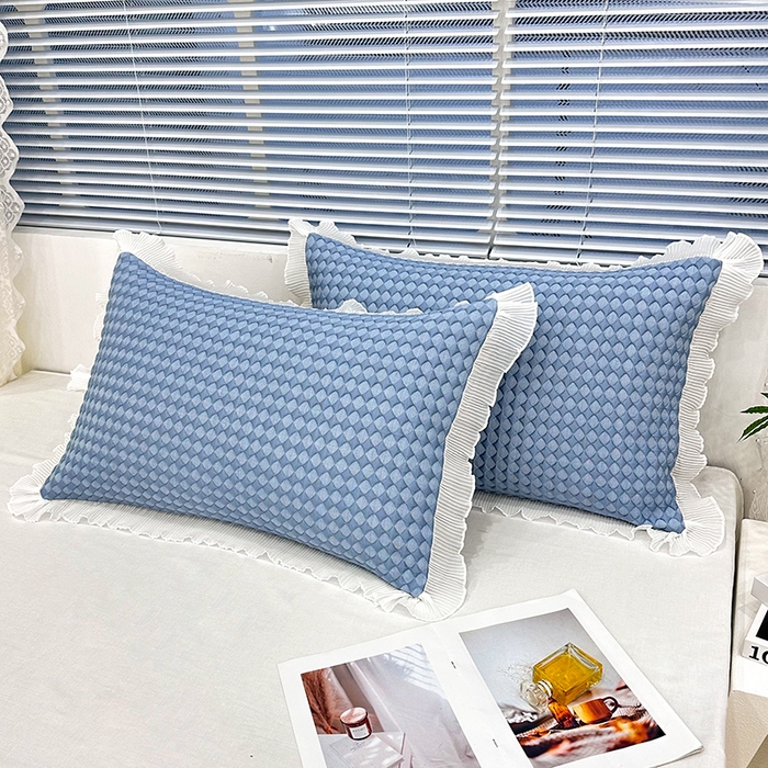 91家纺网 家纺一手货源 找家纺 雨彤家纺 2025新款冰豆豆蕾丝花边单人枕套单品枕套枕套单件 小菱形-蓝