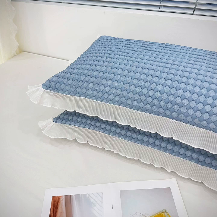 91家纺网 家纺一手货源 找家纺 雨彤家纺 2025新款冰豆豆蕾丝花边单人枕套单品枕套枕套单件 小菱形-蓝