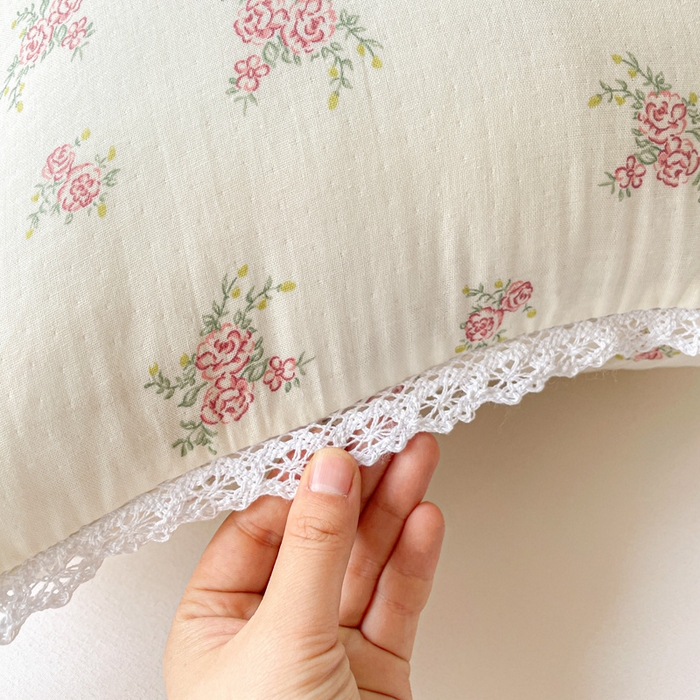 91家纺网 家纺一手货源 找家纺 亦帆枕芯 2025新款A类全棉双层纱花边枕头枕芯 花漾-A类全棉双层纱 48x74cm低枕/只