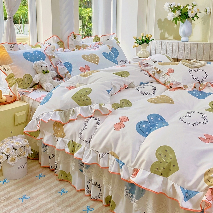 91家纺网 家纺一手货源 找家纺 雨彤家纺 2025新款高克重韩式公主风亲肤斜纹床裙四件套 恬心爱恋-公主风