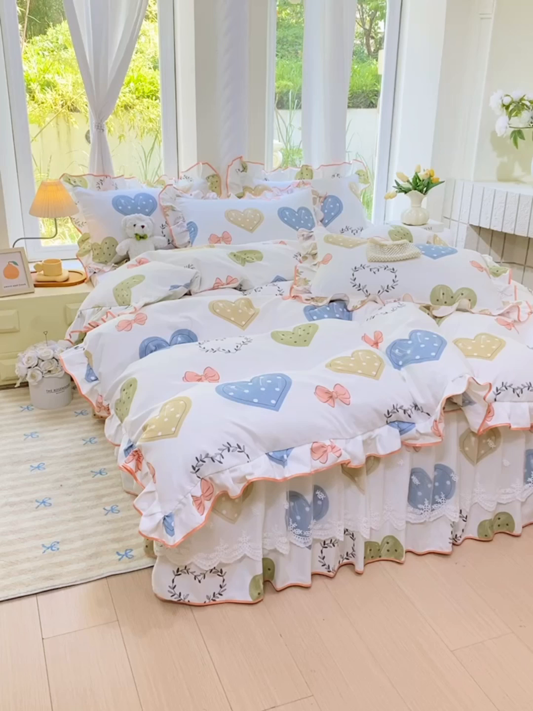 91家纺网 家纺一手货源 找家纺 雨彤家纺 2025新款高克重韩式公主风亲肤斜纹床裙四件套 恬心爱恋-公主风