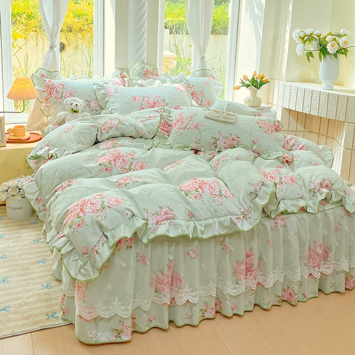 91家纺网 家纺一手货源 找家纺 雨彤家纺 2025新款高克重韩式公主风亲肤斜纹床裙四件套 莱茵花畔-公主风