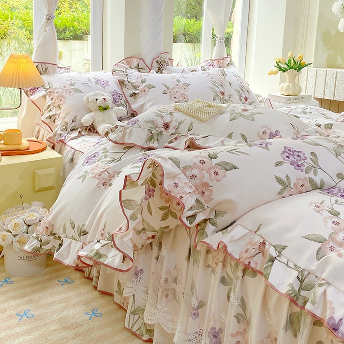 91家纺网 家纺一手货源 找家纺 雨彤家纺 2025新款高克重韩式公主风亲肤斜纹床裙四件套 望夏花艺-公主风