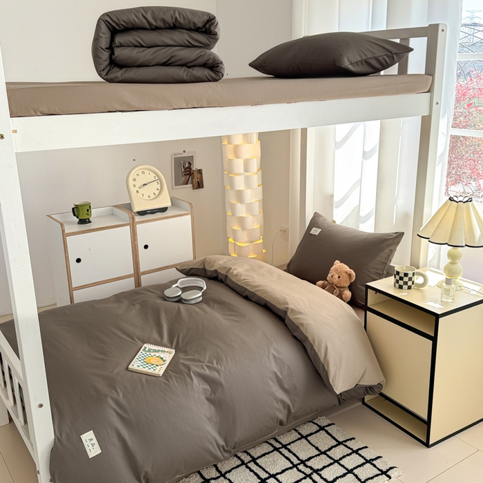 91家纺网 家纺一手货源 找家纺 眠博士 2025新款全棉纯棉40支双拼纯色四件套-学生款 全棉拼色-春泥+卡其