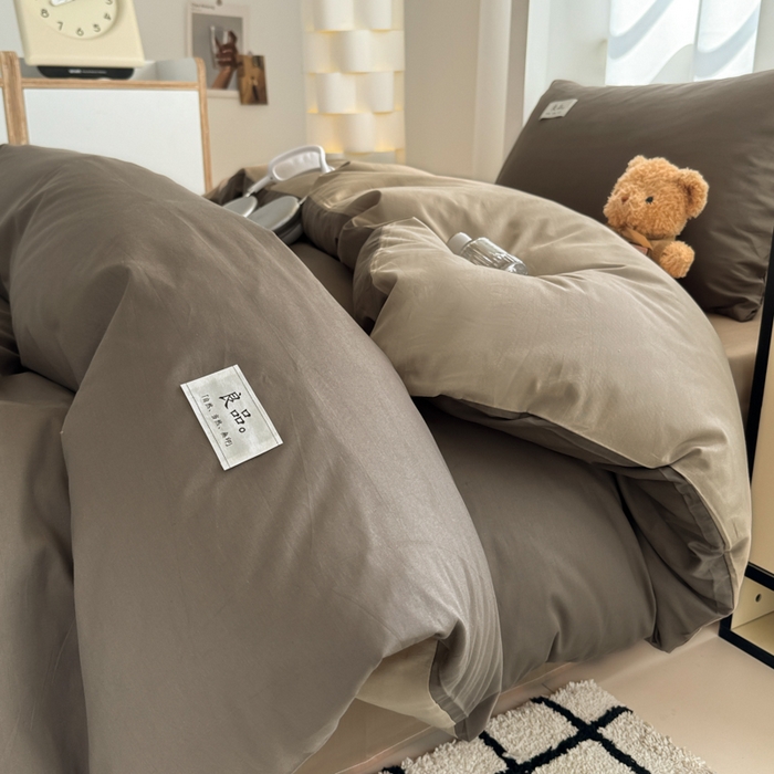 91家纺网 家纺一手货源 找家纺 眠博士 2025新款全棉纯棉40支双拼纯色四件套-学生款 全棉拼色-春泥+卡其