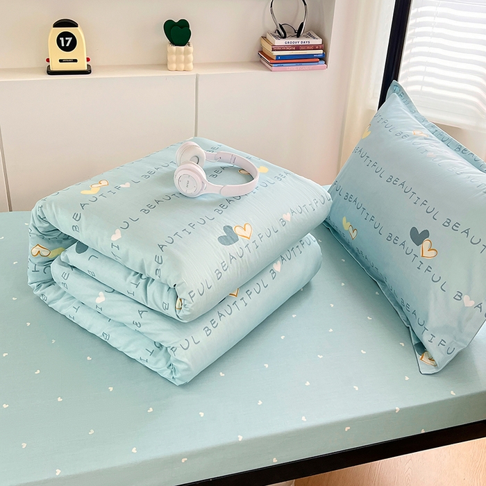 91家纺网 家纺一手货源 找家纺 锦润家纺2025新款全棉13372学生三件套纯棉宿舍六件套 爱之定律-蓝