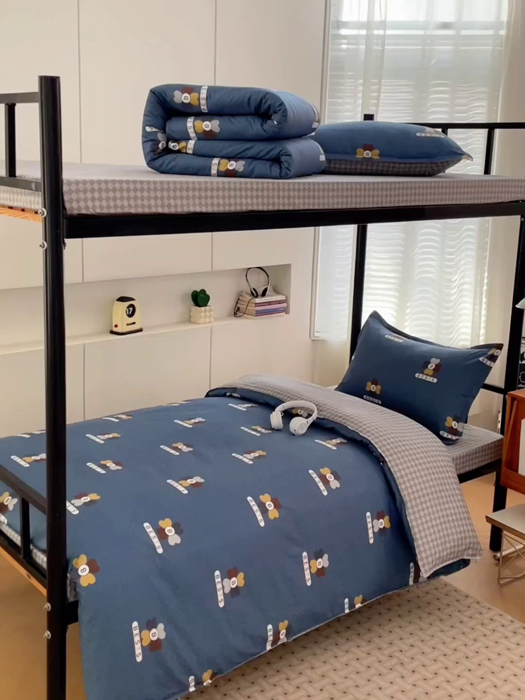 91家纺网 家纺一手货源 找家纺 锦润家纺2025新款全棉13372学生三件套纯棉宿舍六件套 彼特-蓝