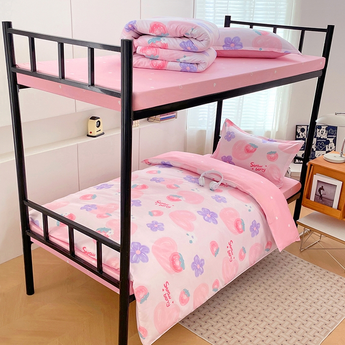 91家纺网 家纺一手货源 找家纺 锦润家纺2025新款全棉13372学生三件套纯棉宿舍六件套 玲珑花镜-粉