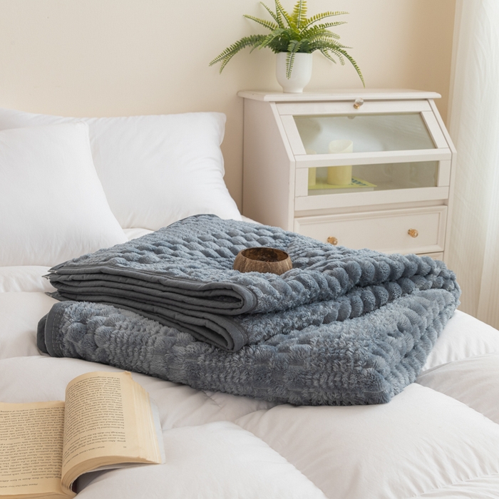 91家纺网 家纺一手货源 找家纺 胜百毛毯2025新金龟绒毛毯 深灰