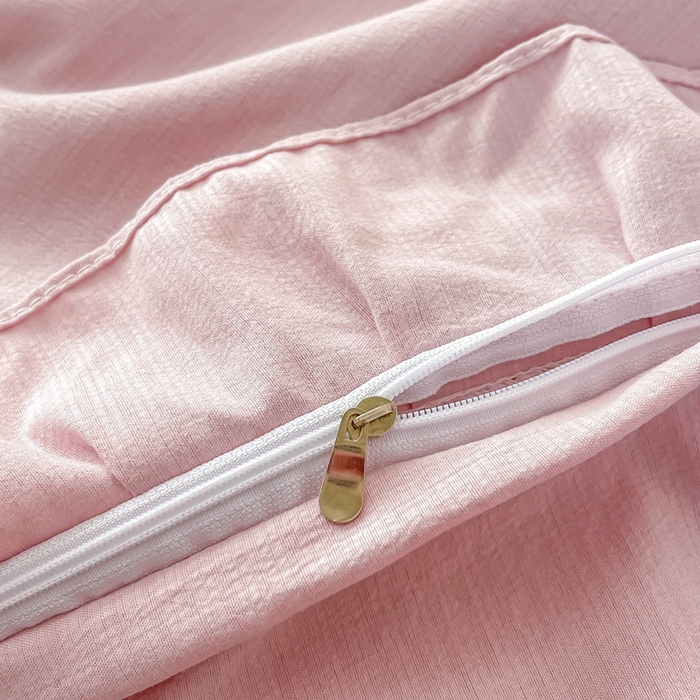 91家纺网 家纺一手货源 找家纺 梓之赫2025新款竹纤棉绣花四件套 绽放-樱花粉