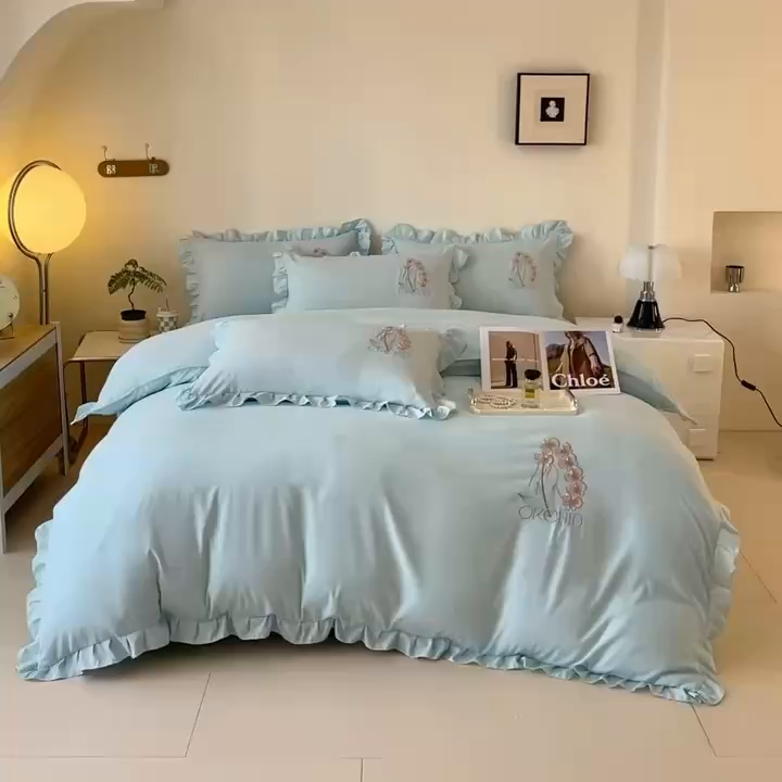 91家纺网 家纺一手货源 找家纺 梓之赫2025新款竹纤棉绣花四件套 绽放-天兰