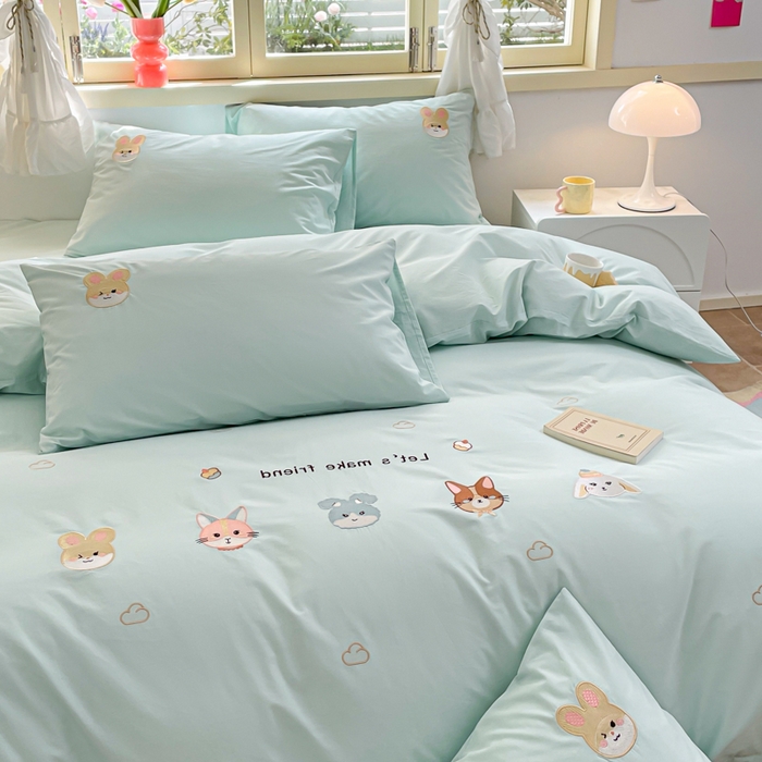 91家纺网 家纺一手货源 找家纺 （提供买家秀 爆款花型 不断货）2025新款全棉纯棉水洗棉毛巾绣贴布绣卡通四件套 森林伙伴