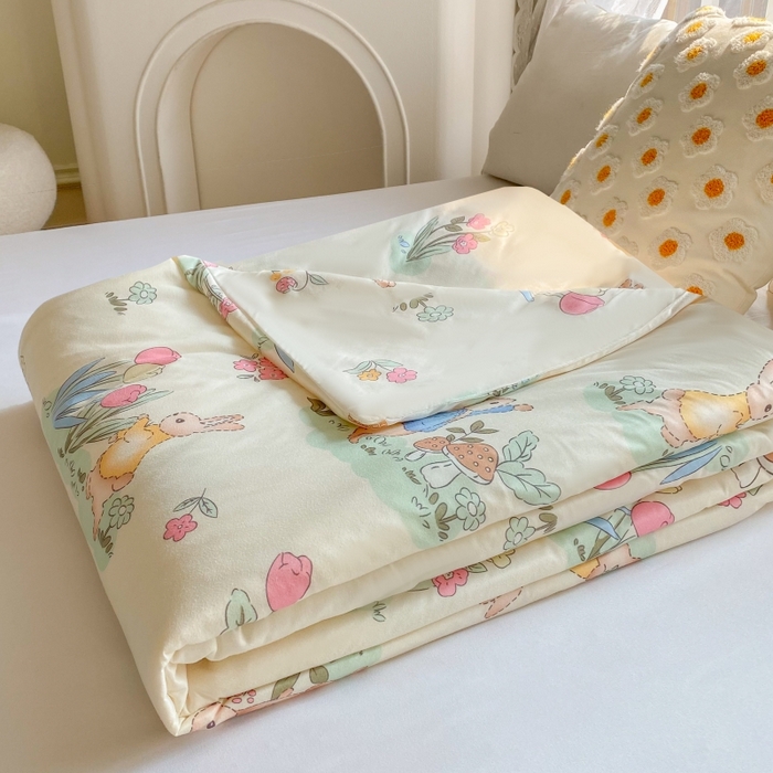 91家纺网 家纺一手货源 找家纺  提供买家秀爆款花型不断货）2025新款A类母婴级宝宝被子豆豆绒牛奶针织棉被子儿童豆豆被大豆被春秋冬被 牛奶针织被-嗨皮兔