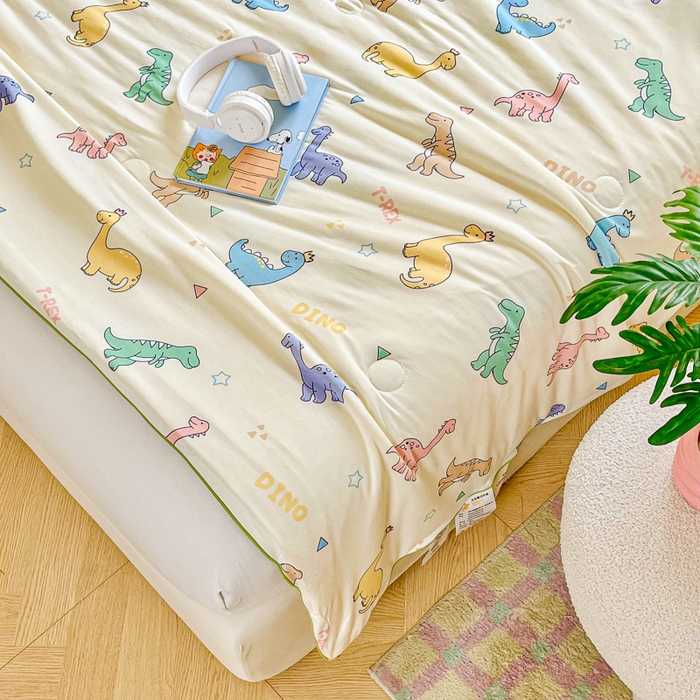 91家纺网 家纺一手货源 找家纺  提供买家秀爆款花型不断货）2025新款A类母婴级宝宝被子豆豆绒牛奶针织棉被子儿童豆豆被大豆被春秋冬被 牛奶针织被-恐龙世界