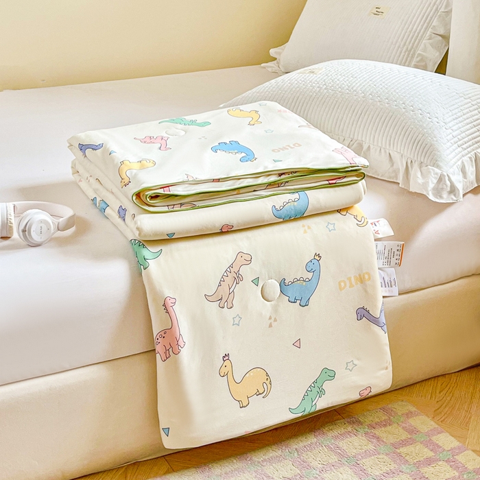 91家纺网 家纺一手货源 找家纺  提供买家秀爆款花型不断货）2025新款A类母婴级宝宝被子豆豆绒牛奶针织棉被子儿童豆豆被大豆被春秋冬被 牛奶针织被-恐龙世界