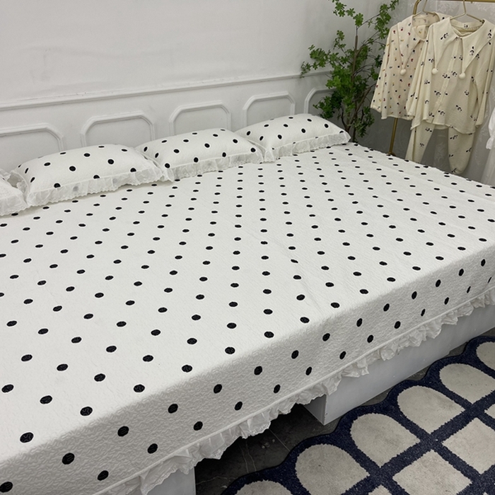 91家纺网 家纺一手货源 找家纺 禧瑞谷 2025新款全棉纯棉双层花边绗缝夹棉榻榻米支持定制农村大炕盖 白底波点