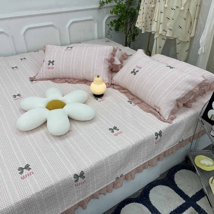 91家纺网 家纺一手货源 找家纺 禧瑞谷 2025新款全棉纯棉双层花边绗缝夹棉榻榻米支持定制农村大炕盖 谬格子蝴蝶结