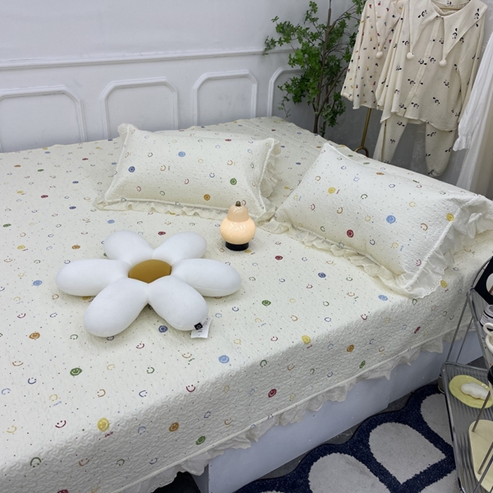 91家纺网 家纺一手货源 找家纺 禧瑞谷 2025新款全棉纯棉双层花边绗缝夹棉榻榻米支持定制农村大炕盖 笑脸