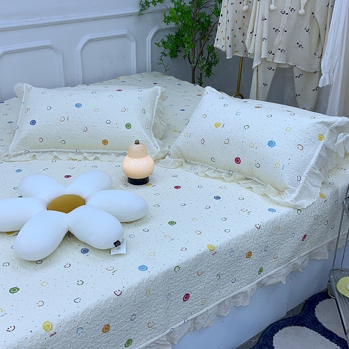 91家纺网 家纺一手货源 找家纺 禧瑞谷 2025新款全棉纯棉双层花边绗缝夹棉榻榻米支持定制农村大炕盖 笑脸